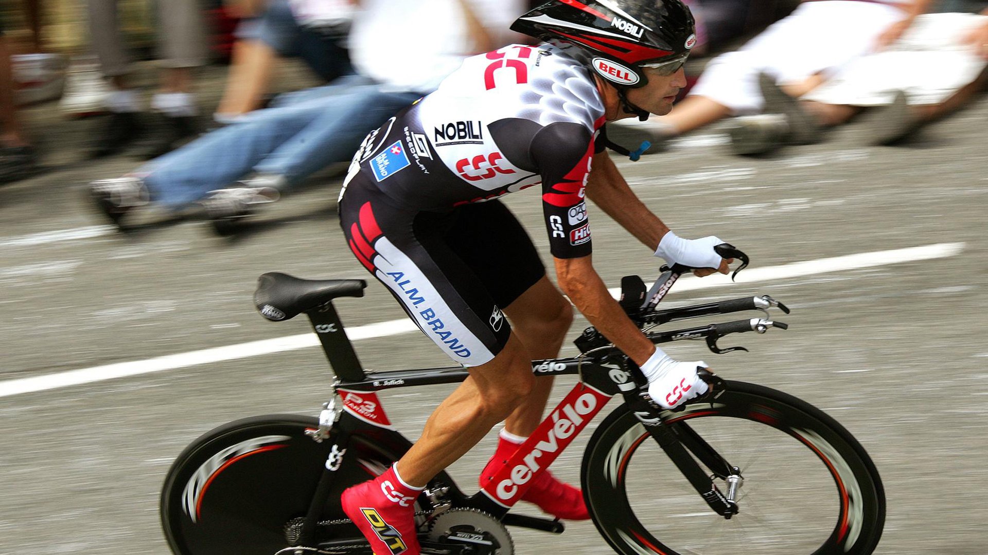 九游体育官网-五大联赛是否注重二次进攻发动点的战术合理性，5大联赛的发展